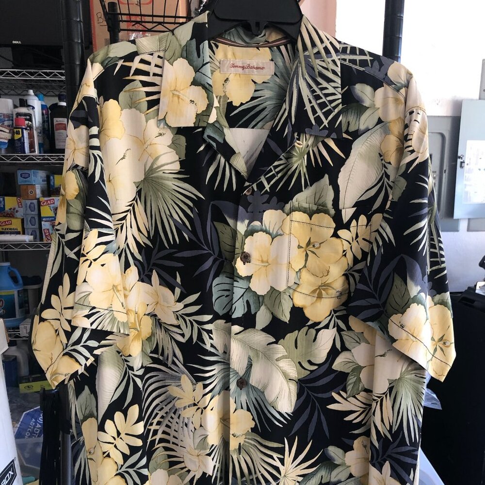 Tommy Bahama Mens Shirt Large